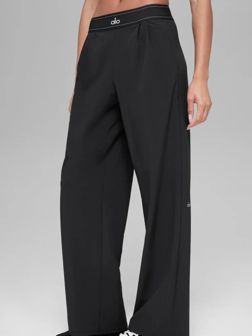 🧇ALO Yoga Suit Up Trouser Black (Regular)🥓Chic Wide Leg Everyday Pants - Picture 9 of 9
